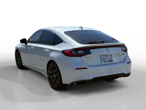 Used 2022 Honda Civic Sport Touring image 3