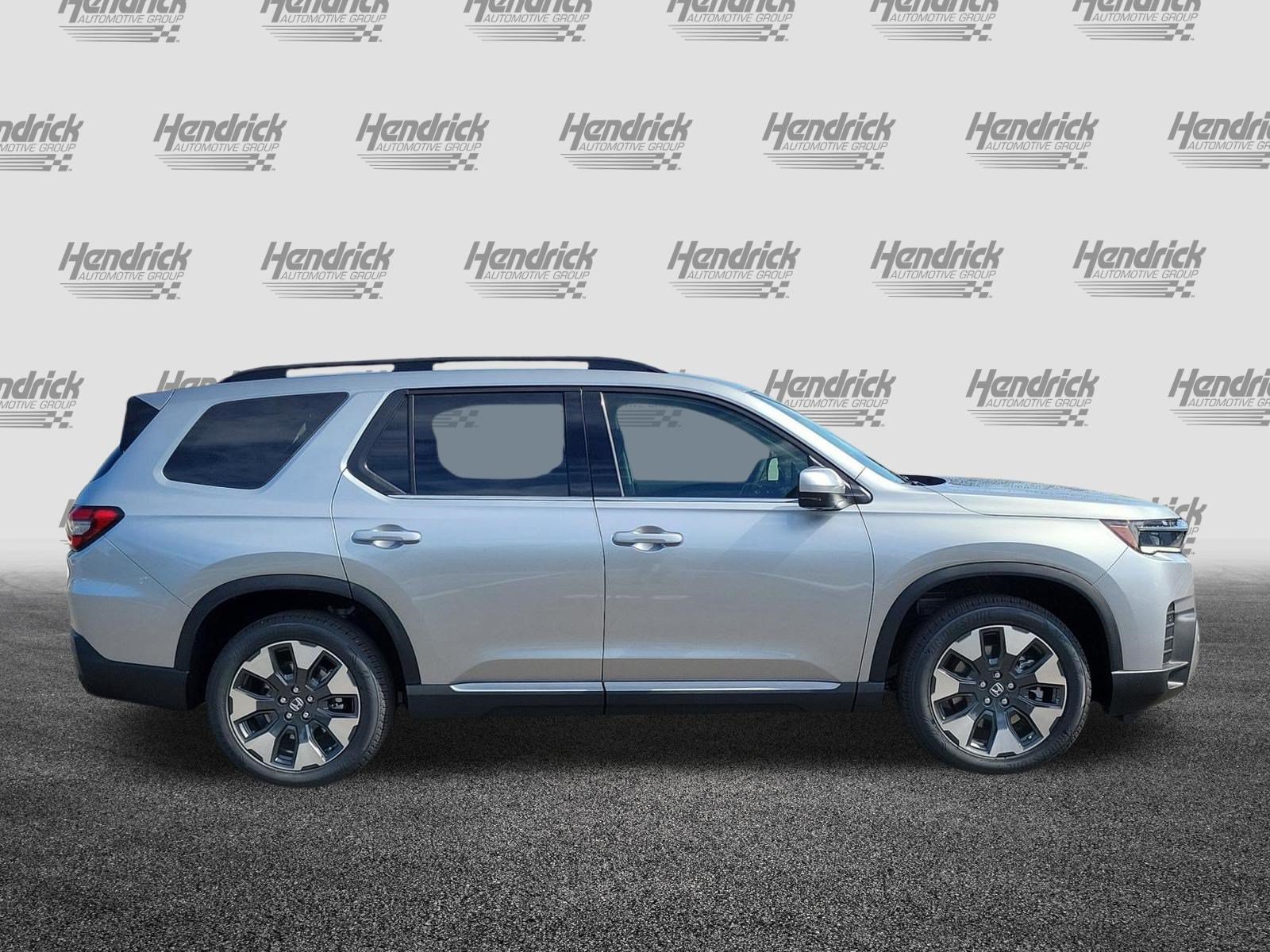 New 2026 Honda Pilot Elite image 8