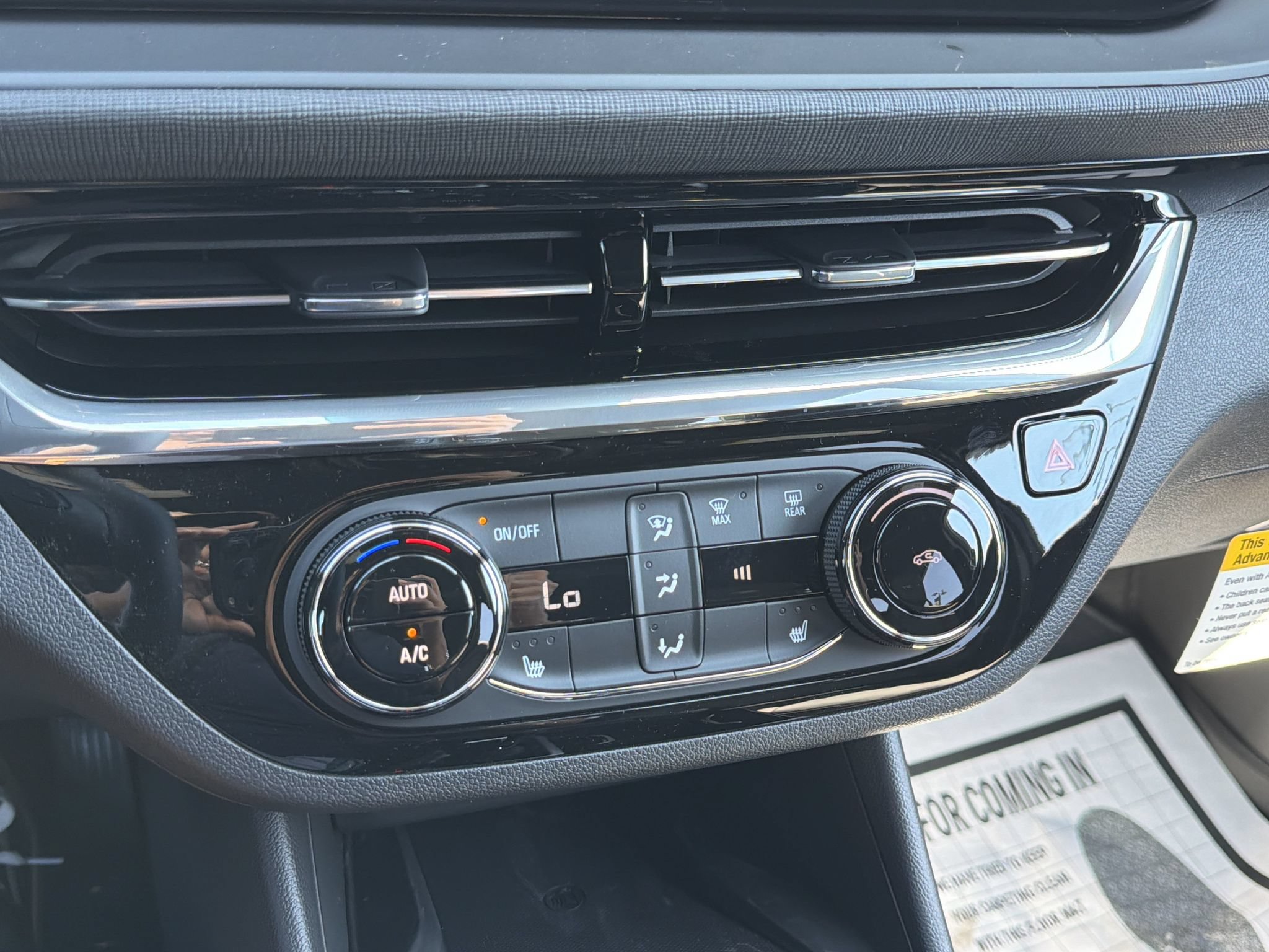 New 2026 Buick Envista Sport Touring w/ Convenience I Package FWD image 6