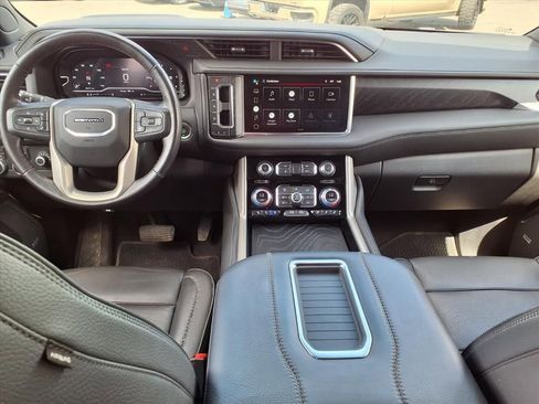 Used 2022 GMC Yukon Denali AWD/4WD image 19