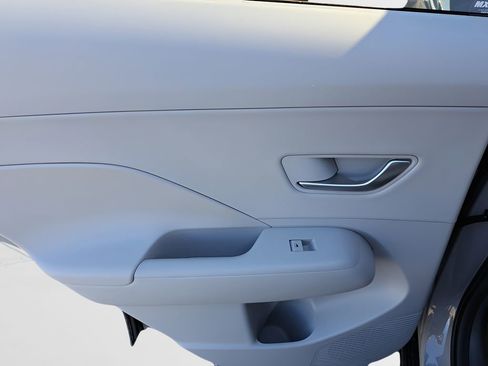 New 2026 Hyundai Kona SEL Premium AWD/4WD image 7