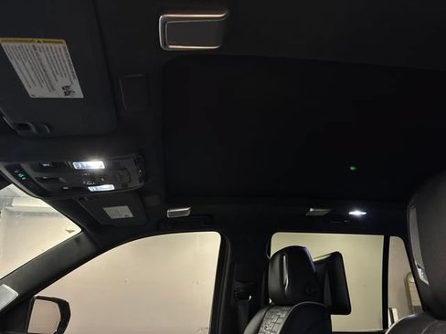 Certified 2023 Cadillac Escalade Sport Platinum RWD image 22
