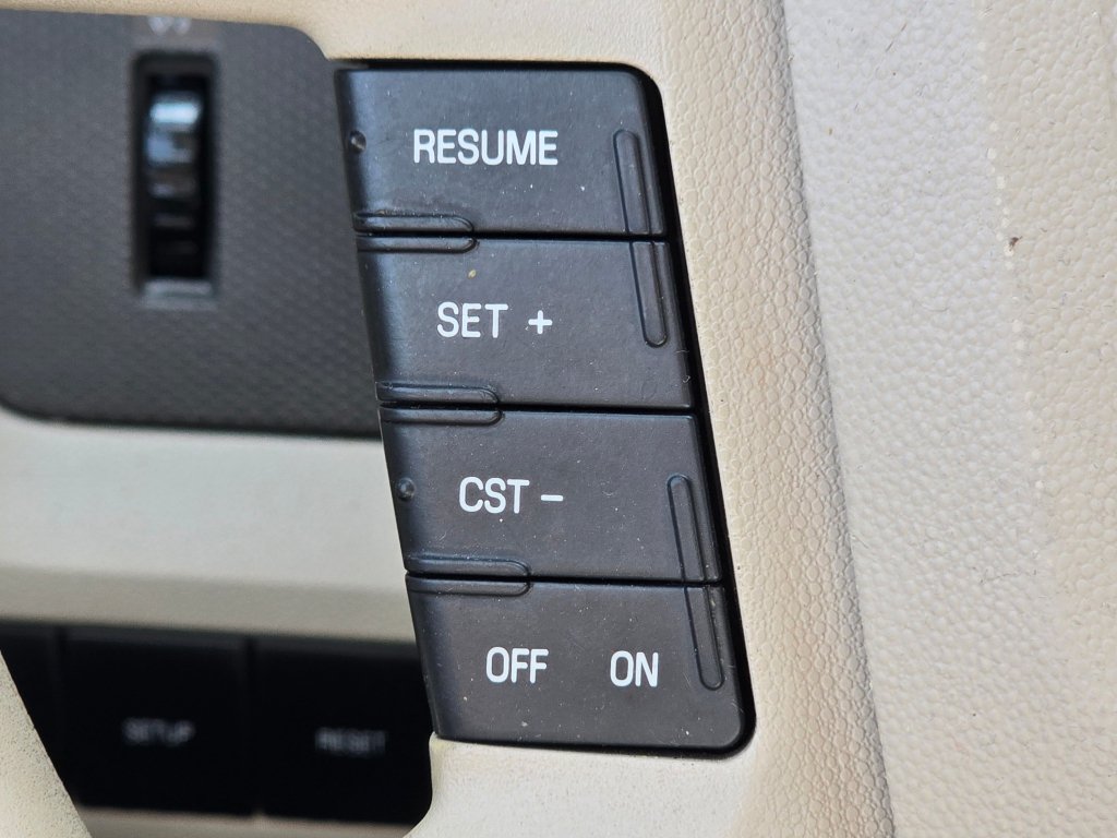 Used 2008 Ford Escape XLT AWD/4WD image 32