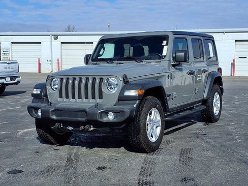 Used 2021 Jeep Wrangler Unlimited Sport image 2