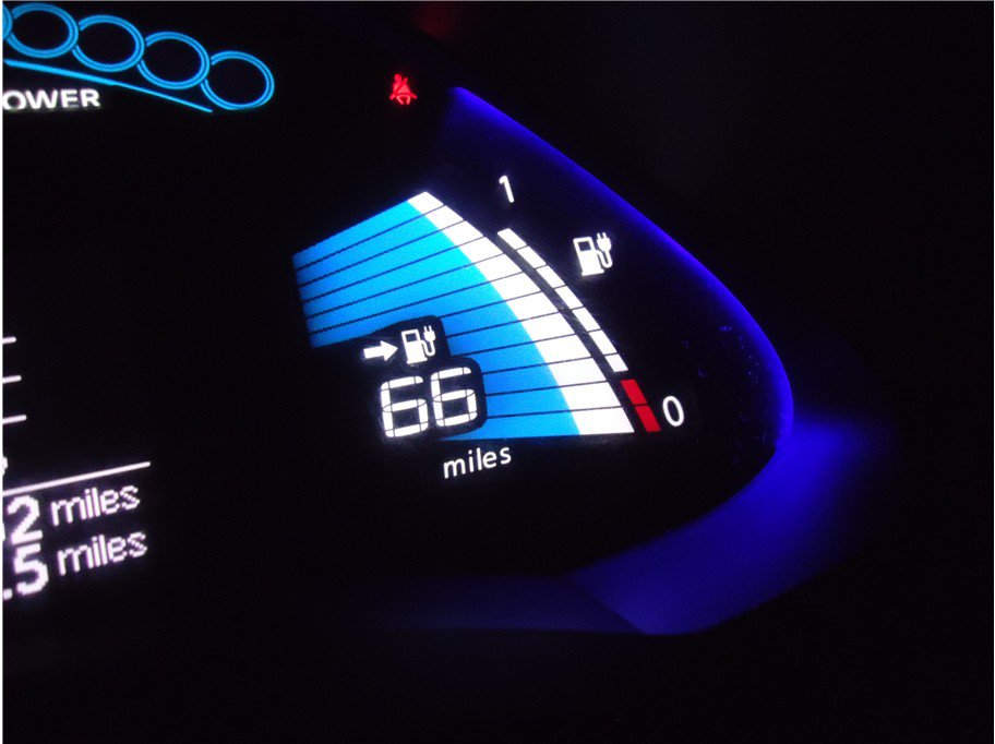 Used 2013 Nissan Leaf SL w/ Premium Pkg FWD image 26