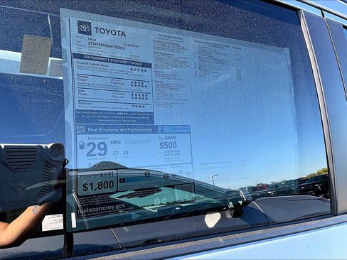 New 2025 Toyota RAV4 XLE image 21