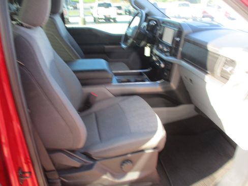 Used 2022 Ford F150 XLT w/ Equipment Group 301A Mid RWD image 15