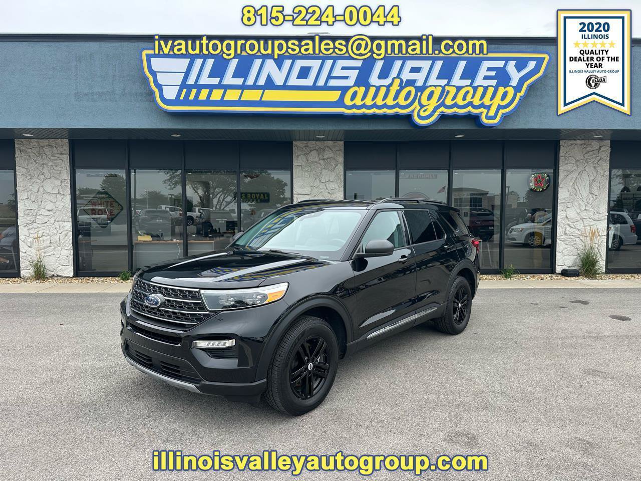 Used 2023 Ford Explorer XLT w/ Equipment Group 202A AWD/4WD image 1