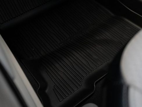 Used 2023 Ford Escape SE image 29