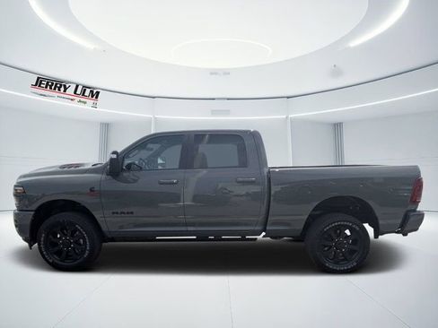 New 2026 RAM 2500 Laramie AWD/4WD image 6