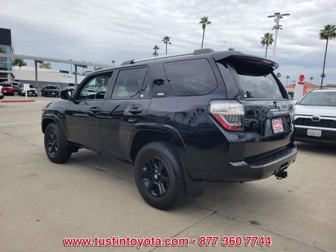 Certified 2023 Toyota 4Runner SR5 Premium image 6