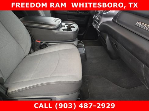 Used 2024 RAM 2500 Big Horn w/ Bed Utility Group image 9