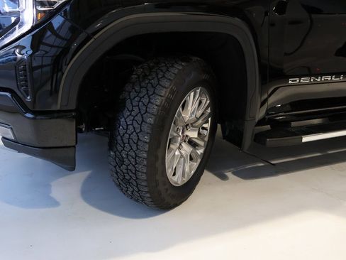 Certified 2023 GMC Sierra 1500 Denali image 41