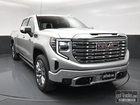 Used 2022 GMC Sierra 1500 Denali w/ Denali Reserve Package image 50