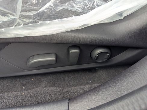 New 2026 Subaru Crosstrek 2.0i Premium image 9