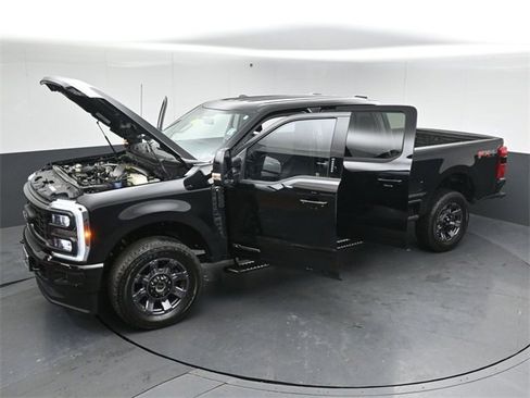 Used 2024 Ford F250 Lariat w/ Sport Appearance Package image 52