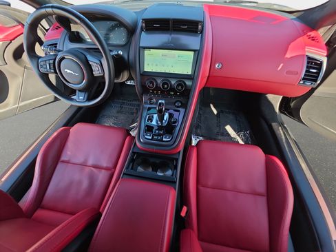 Used 2024 Jaguar F-TYPE R AWD/4WD image 9