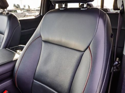 Used 2022 Ford F150 Lariat w/ Trailer Tow Package image 25