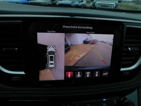 New 2026 Chrysler Pacifica Limited FWD image 20