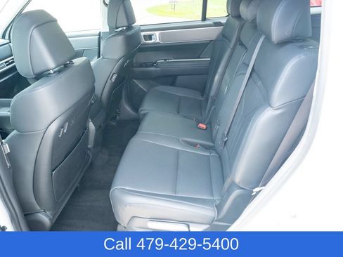 Used 2026 Hyundai Santa Fe SEL AWD/4WD image 32