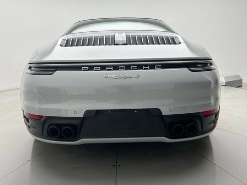 Certified 2024 Porsche 911 Targa 4 image 30