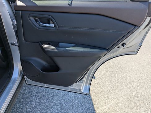 Certified 2023 Nissan Rogue SV w/ SV Premium Package AWD/4WD image 31