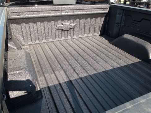 New 2026 Chevrolet Silverado 1500 ZR2 image 10