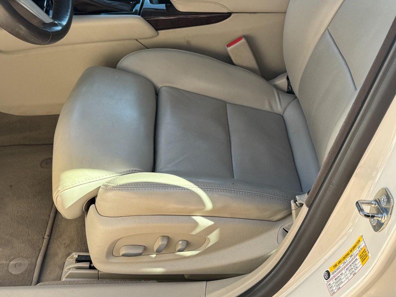 Used 2014 Cadillac XTS Premium FWD image 24