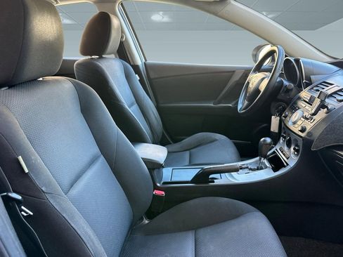 Used 2010 MAZDA MAZDA3 i Sport image 28