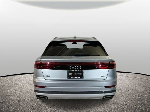 Used 2025 Audi Q8 Premium w/ Convenience Package AWD/4WD image 17