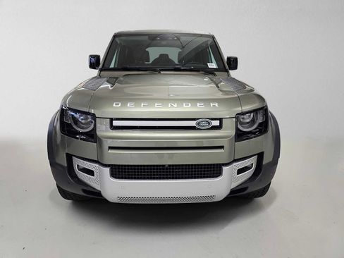 Used 2023 Land Rover Defender 110 SE AWD/4WD image 8