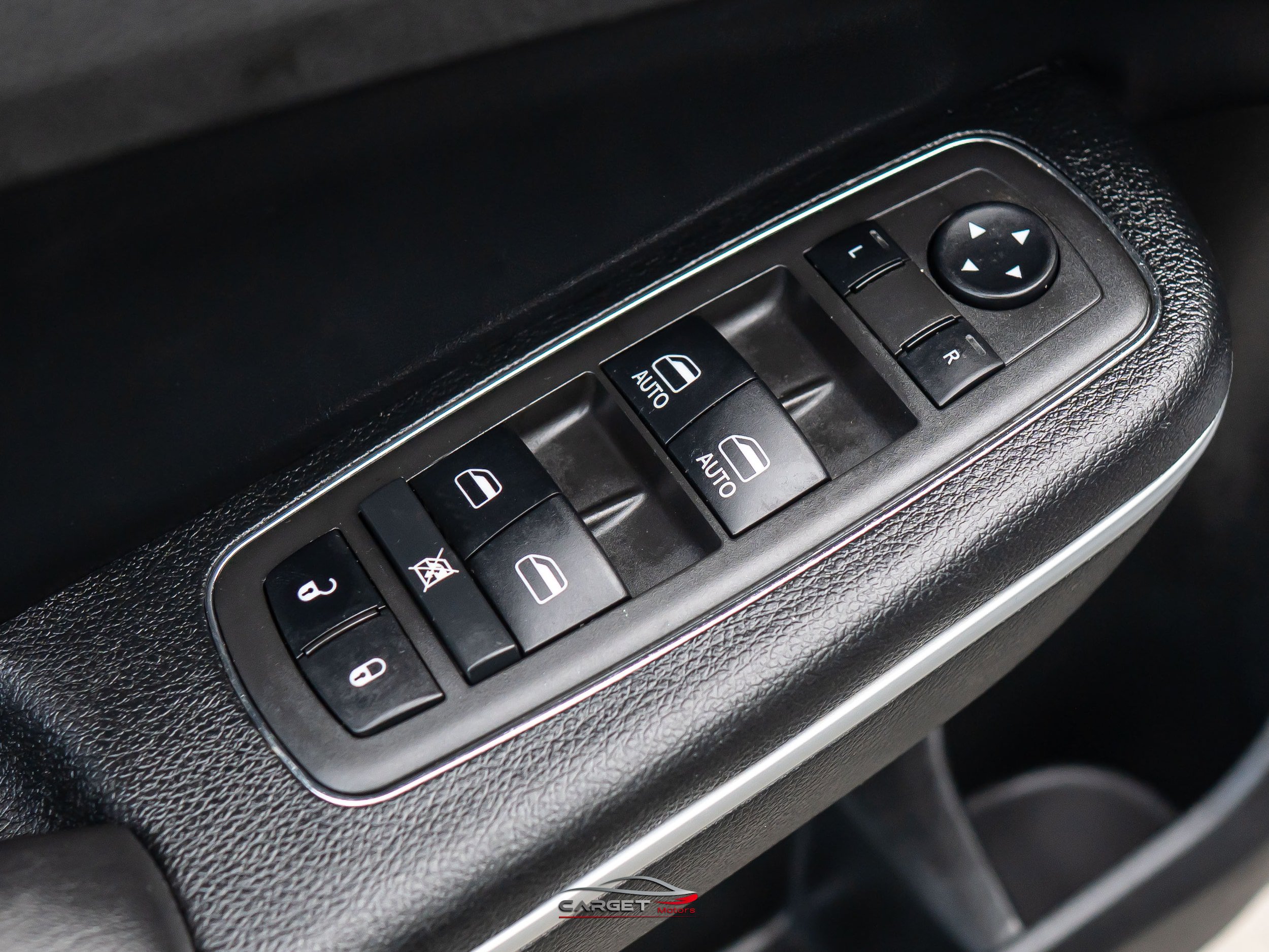 Used 2022 Chrysler 300 Touring L RWD image 35