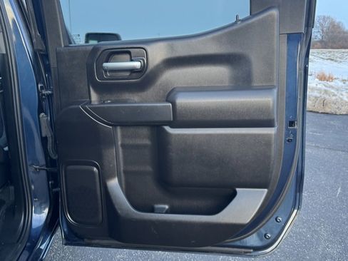 Used 2022 Chevrolet Silverado 1500 Custom image 15