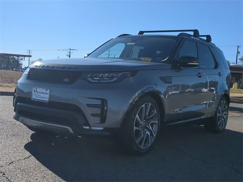 Used 2020 Land Rover Discovery Landmark image 6