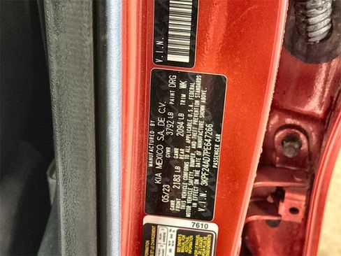 Used 2023 Kia Forte LXS image 31