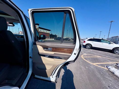 Used 2012 Land Rover Range Rover Sport HSE LUX image 36