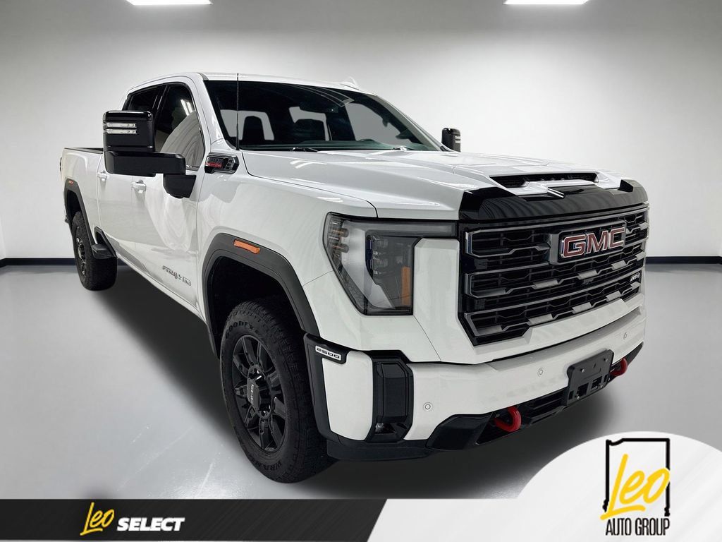 Used 2025 GMC Sierra 2500 AT4 AWD/4WD image 5