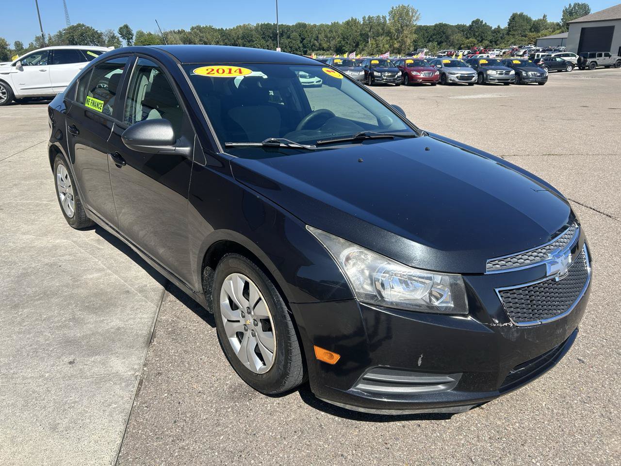 Used 2014 Chevrolet Cruze LS FWD image 3