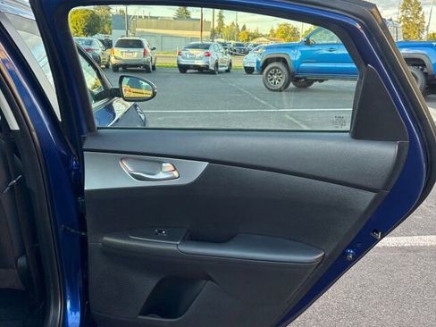 Used 2023 Kia Forte LXS w/ LXS Technology Package image 15