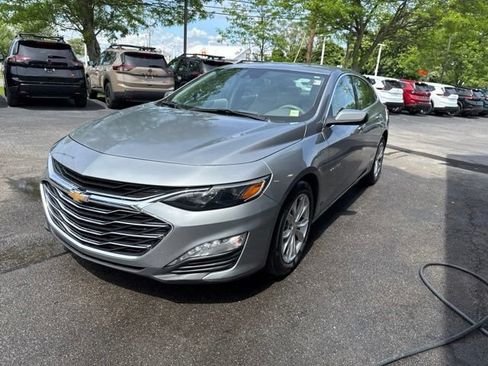 Used 2024 Chevrolet Malibu LT FWD image 4