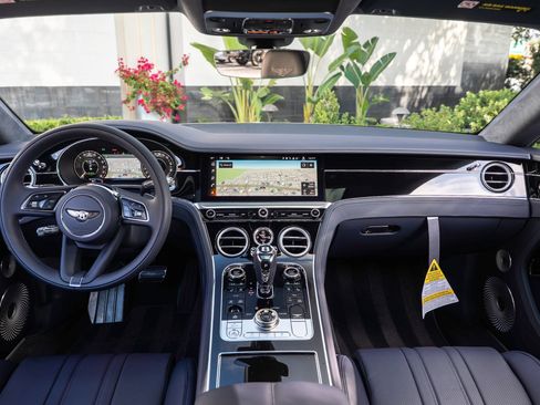 Used 2026 Bentley Continental GT AWD/4WD image 2
