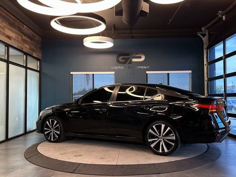 Used 2022 Nissan Altima 2.5 SR image 5