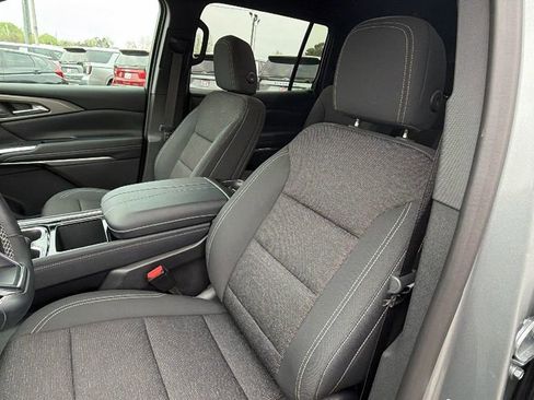 Certified 2026 Chevrolet Traverse LT image 14