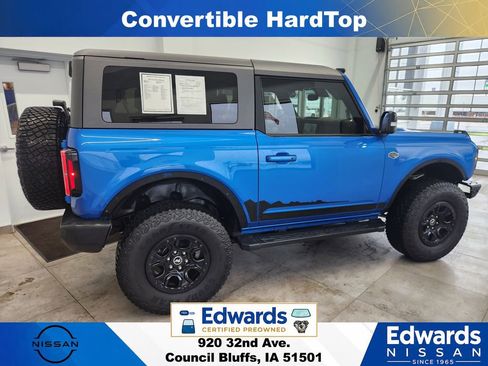 Used 2021 Ford Bronco Wildtrak AWD/4WD image 9