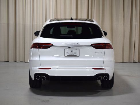 New 2025 Maserati Grecale GT image 12