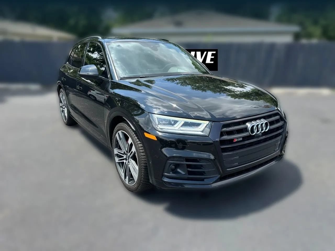 Used 2020 Audi SQ5 Prestige w/ Prestige Package AWD/4WD image 3