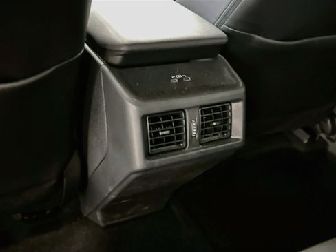 Used 2026 Toyota bZ AWD/4WD image 27