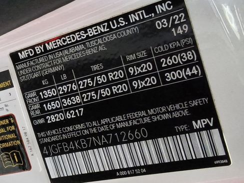 Used 2022 Mercedes-Benz GLE 350 4MATIC w/ AMG Line Exterior image 14