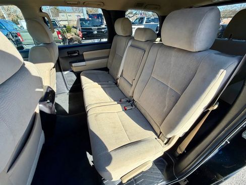 Used 2015 Toyota Sequoia SR5 image 9