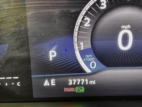 Used 2024 Volkswagen Taos SE FWD image 19